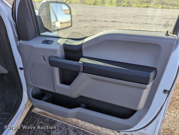 image for item LF9618 2018 Ford F150  pickup truck