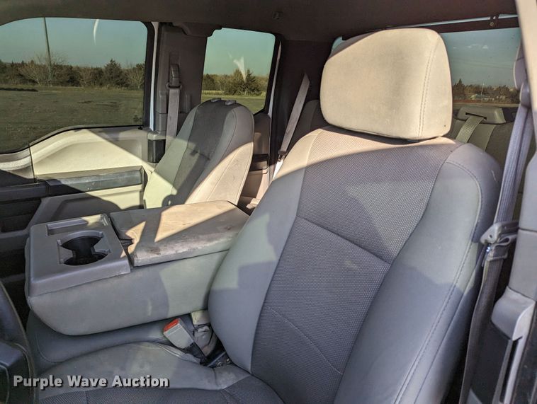 image for item LF9622 2018 Ford F150  SuperCab pickup truck