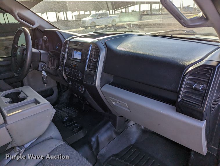 image for item LF9622 2018 Ford F150  SuperCab pickup truck