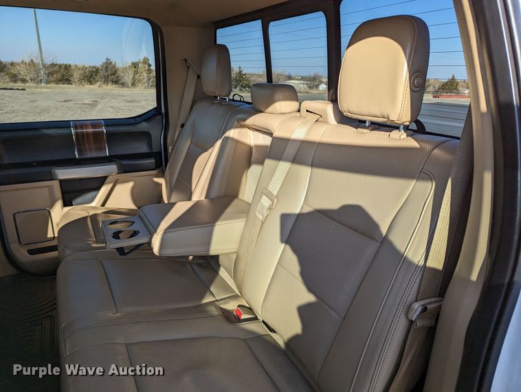 image for item LF9623 2016 Ford F150 Lariat  SuperCrew pickup truck