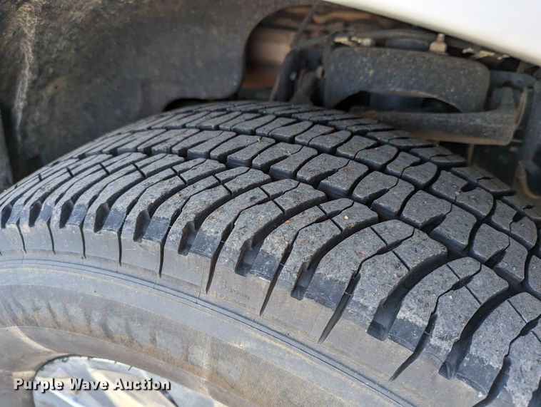 image for item LF9623 2016 Ford F150 Lariat  SuperCrew pickup truck