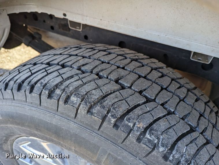 image for item LF9623 2016 Ford F150 Lariat  SuperCrew pickup truck