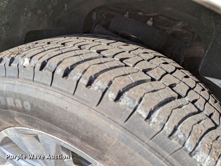 image for item LF9623 2016 Ford F150 Lariat  SuperCrew pickup truck