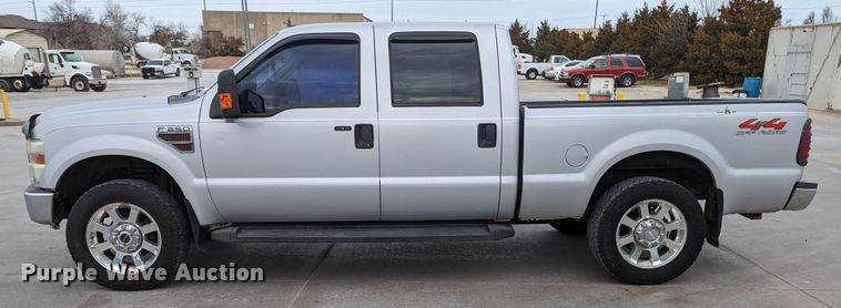 image for item LF9643 2008 Ford F250 Super Duty  Crew Cab pickup truck