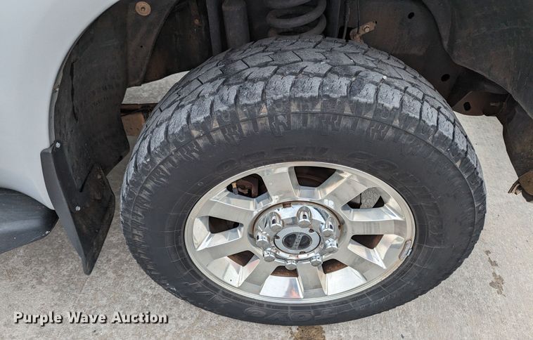 image for item LF9643 2008 Ford F250 Super Duty  Crew Cab pickup truck