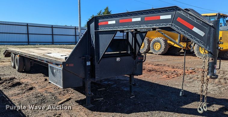 image for item LF9652 2012 Maxey GN20K  equipment trailer