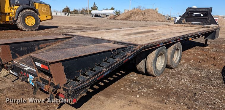 image for item LF9652 2012 Maxey GN20K  equipment trailer