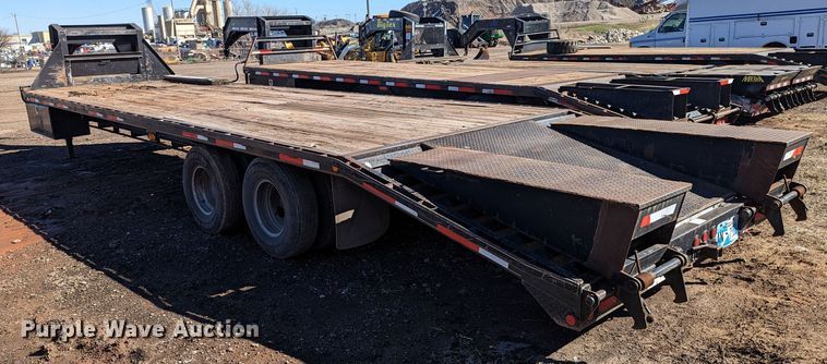 image for item LF9652 2012 Maxey GN20K  equipment trailer