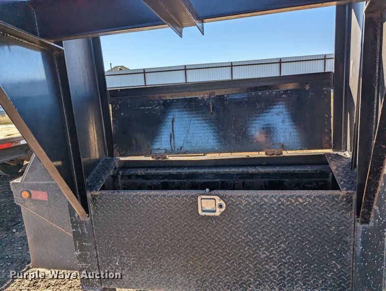 image for item LF9652 2012 Maxey GN20K  equipment trailer