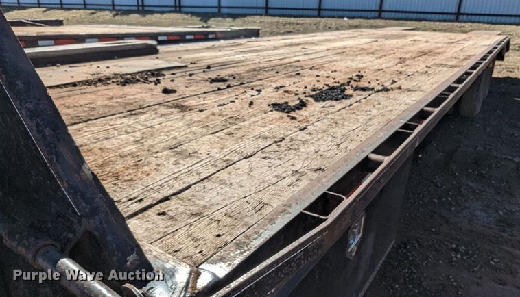 image for item LF9652 2012 Maxey GN20K  equipment trailer