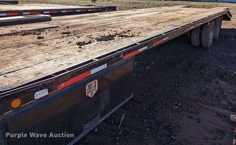 image for item LF9652 2012 Maxey GN20K  equipment trailer