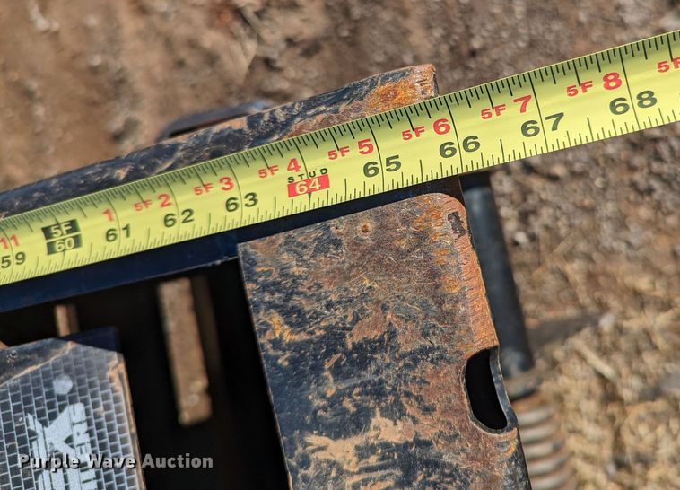 image for item LF9654 2018 Bigtex 22GN-20BK+5MR  equipment trailer