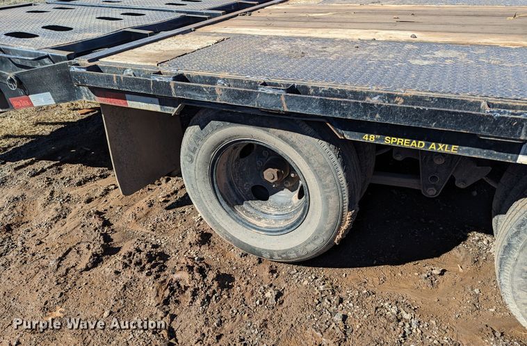 image for item LF9654 2018 Bigtex 22GN-20BK+5MR  equipment trailer