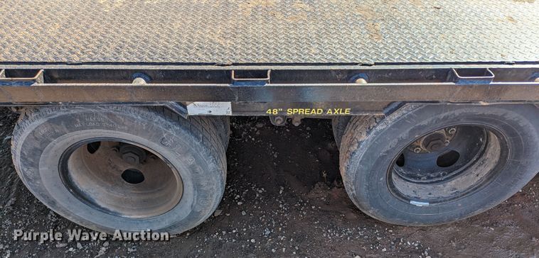 image for item LF9654 2018 Bigtex 22GN-20BK+5MR  equipment trailer