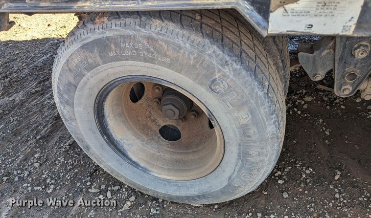 image for item LF9654 2018 Bigtex 22GN-20BK+5MR  equipment trailer