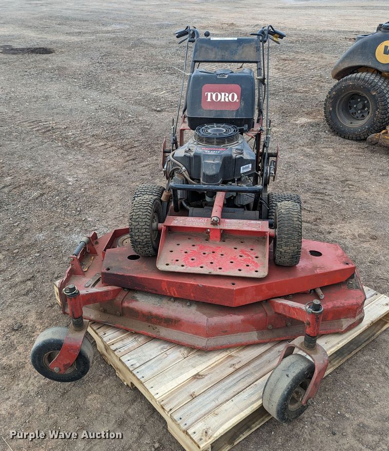 image for item LF9658 Toro 30638  ZTR lawn mower