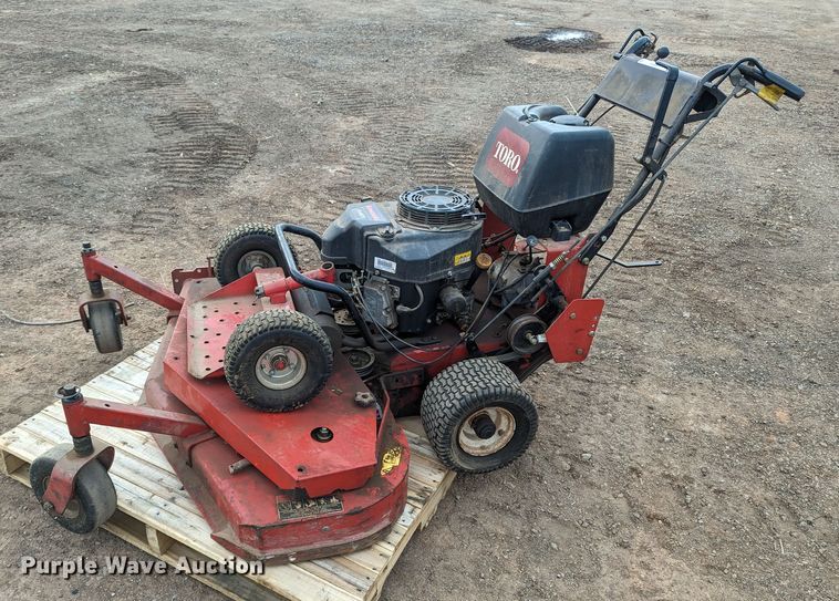 image for item LF9658 Toro 30638  ZTR lawn mower