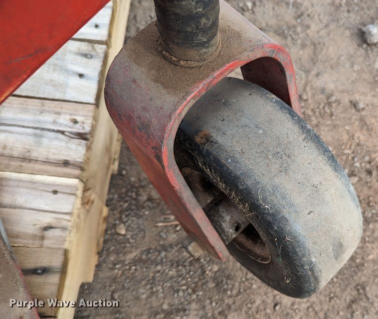 image for item LF9658 Toro 30638  ZTR lawn mower