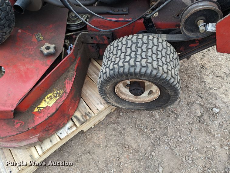 image for item LF9658 Toro 30638  ZTR lawn mower