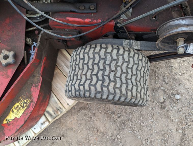 image for item LF9658 Toro 30638  ZTR lawn mower