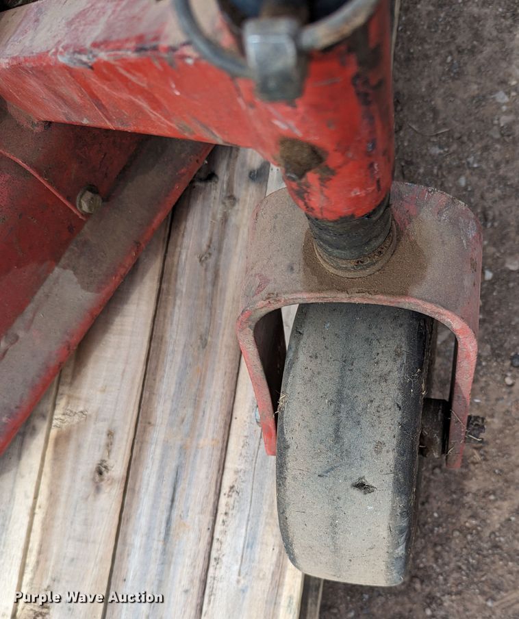 image for item LF9658 Toro 30638  ZTR lawn mower