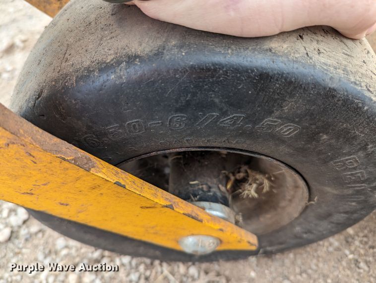 image for item LF9659 2017 Wright Stander ZK  ZTR lawn mower