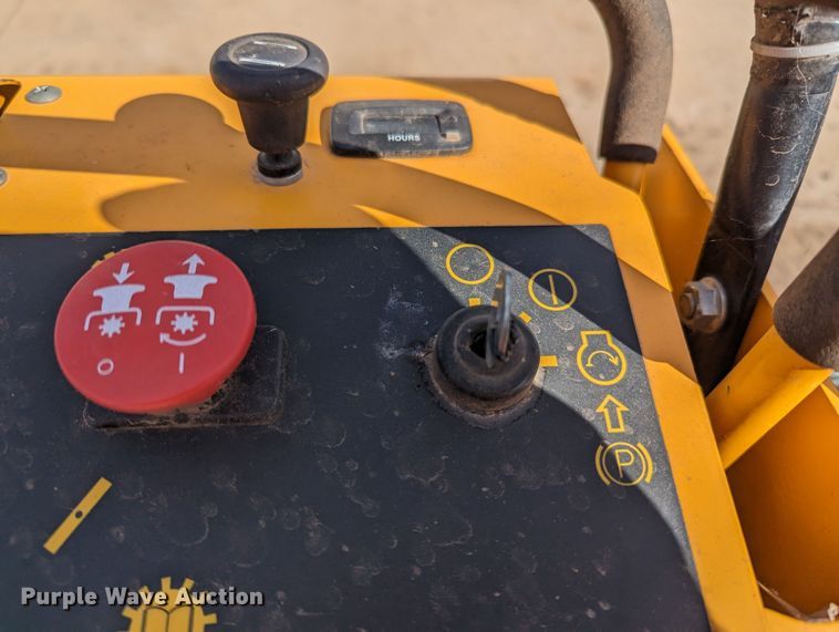 image for item LF9662 2015 Wright Stander X  ZTR lawn mower