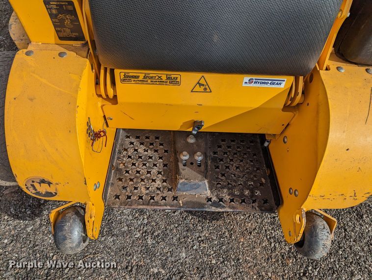 image for item LF9666 2015 Wright Stander  ZTR lawn mower