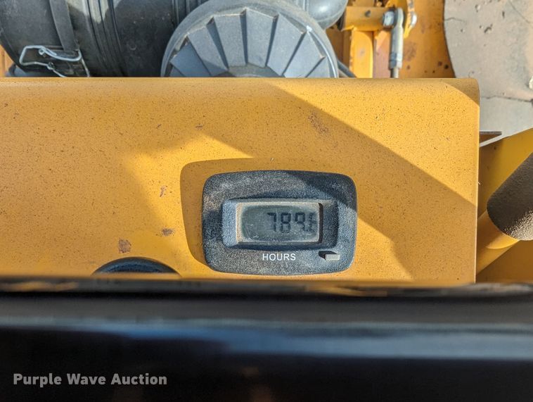 image for item LF9666 2015 Wright Stander  ZTR lawn mower