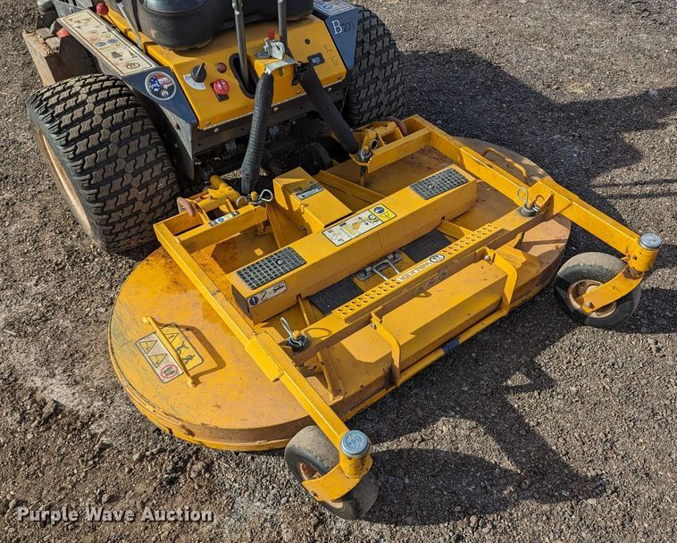 image for item LF9667 Walker B27i  ZTR lawn mower