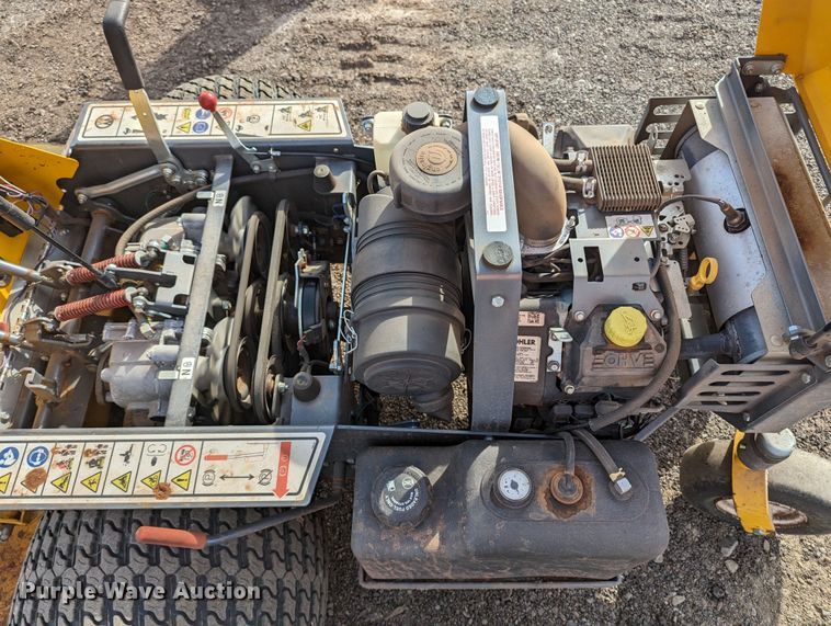 image for item LF9667 Walker B27i  ZTR lawn mower