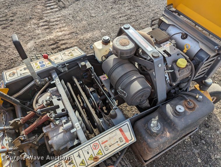 image for item LF9667 Walker B27i  ZTR lawn mower