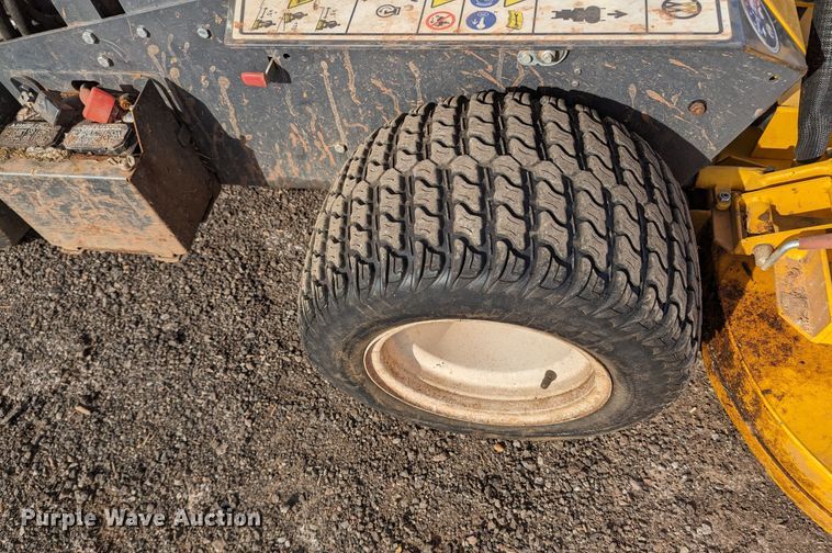 image for item LF9667 Walker B27i  ZTR lawn mower