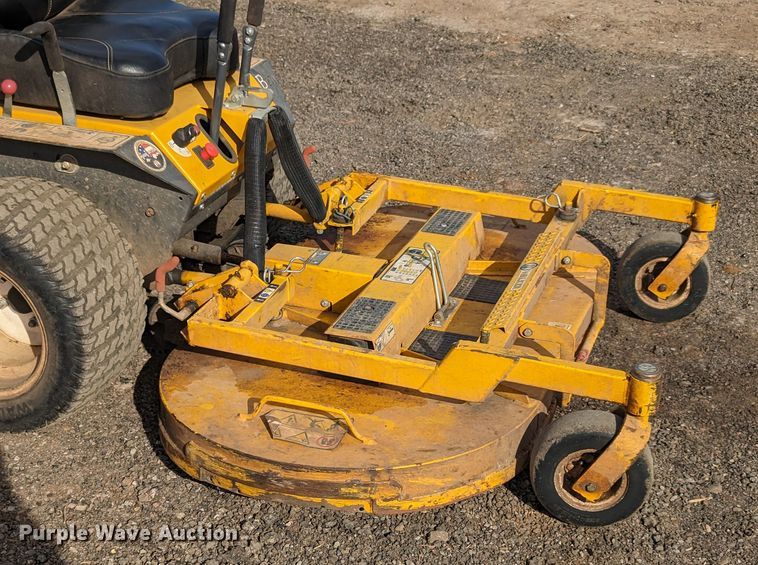 image for item LF9668 Walker B27i  ZTR lawn mower