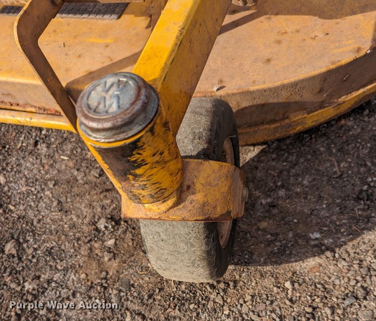 image for item LF9668 Walker B27i  ZTR lawn mower