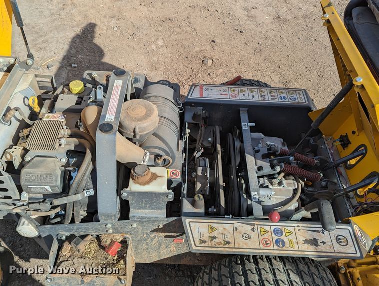 image for item LF9669 Walker B27i  ZTR lawn mower