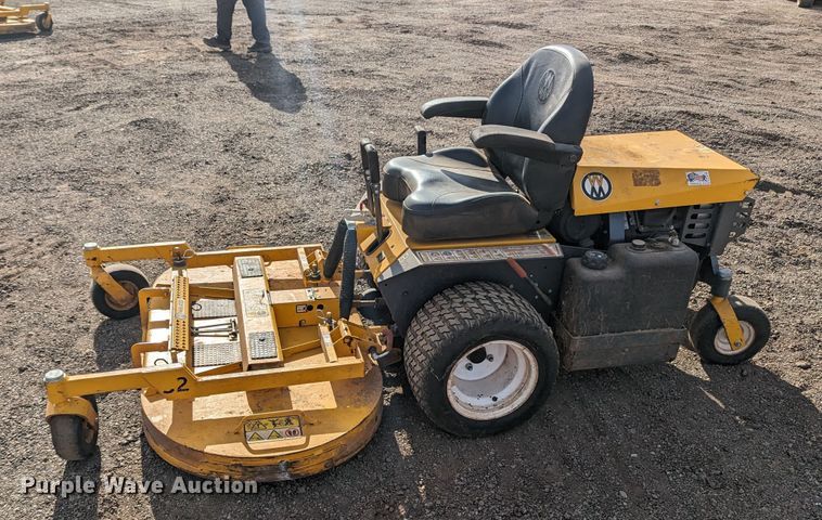 image for item LF9670 Walker B27i  ZTR lawn mower