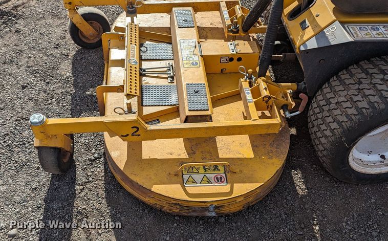 image for item LF9670 Walker B27i  ZTR lawn mower