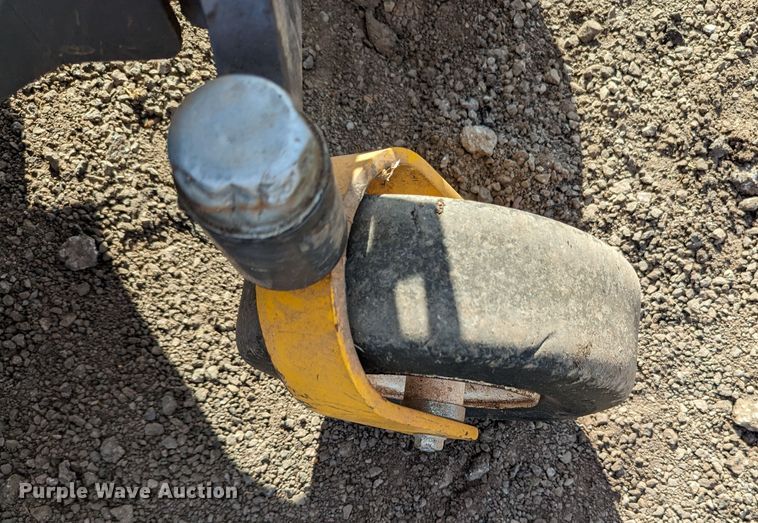 image for item LF9670 Walker B27i  ZTR lawn mower