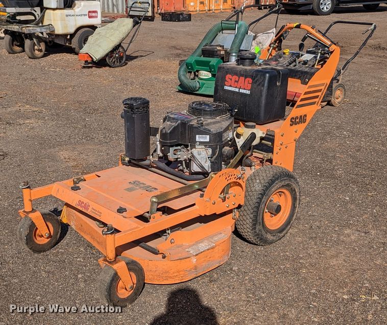 image for item LF9672 (2) pieces of lawn equipment