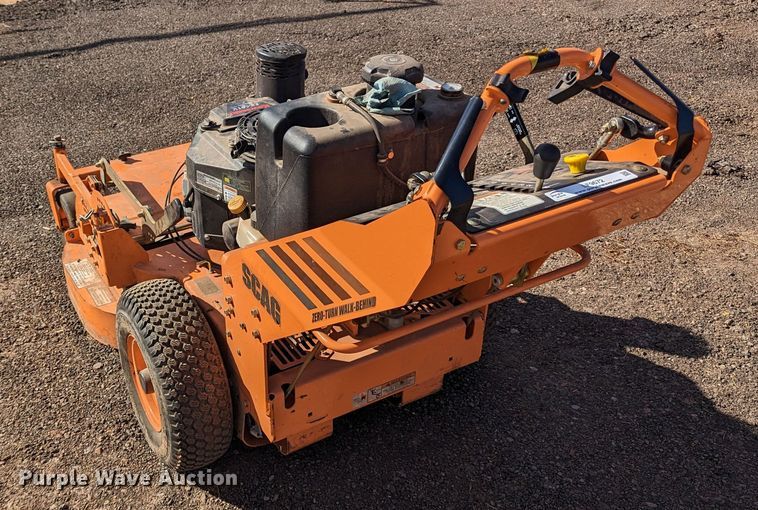 image for item LF9672 (2) pieces of lawn equipment