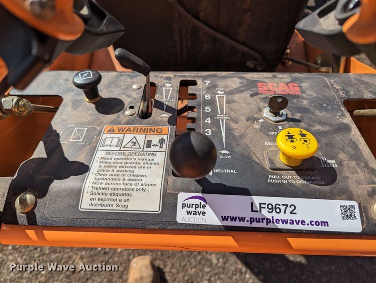 image for item LF9672 (2) pieces of lawn equipment