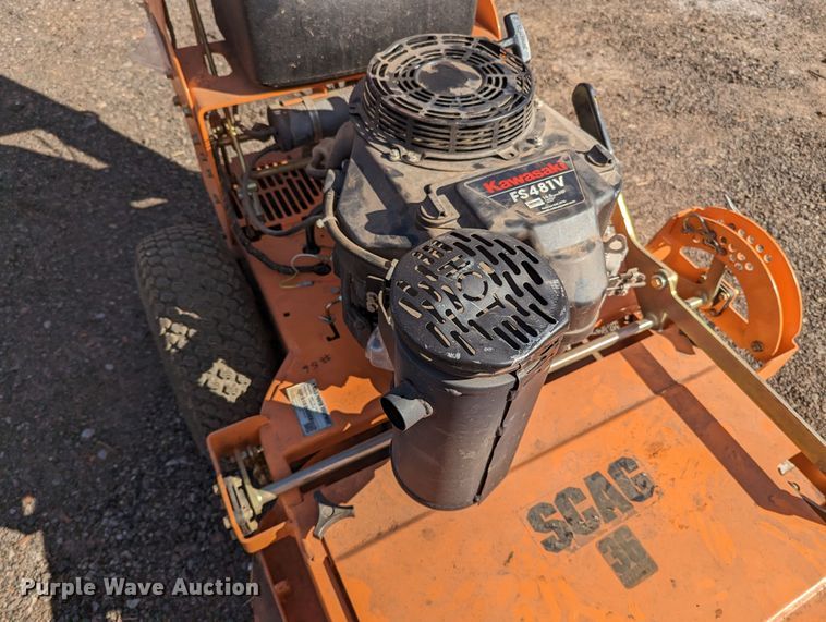 image for item LF9672 (2) pieces of lawn equipment