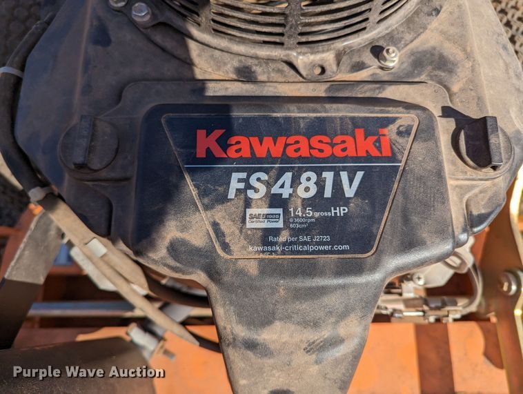 image for item LF9672 (2) pieces of lawn equipment