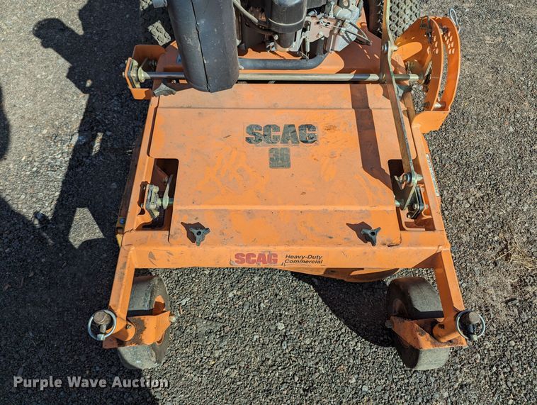 image for item LF9672 (2) pieces of lawn equipment