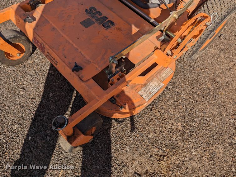 image for item LF9672 (2) pieces of lawn equipment