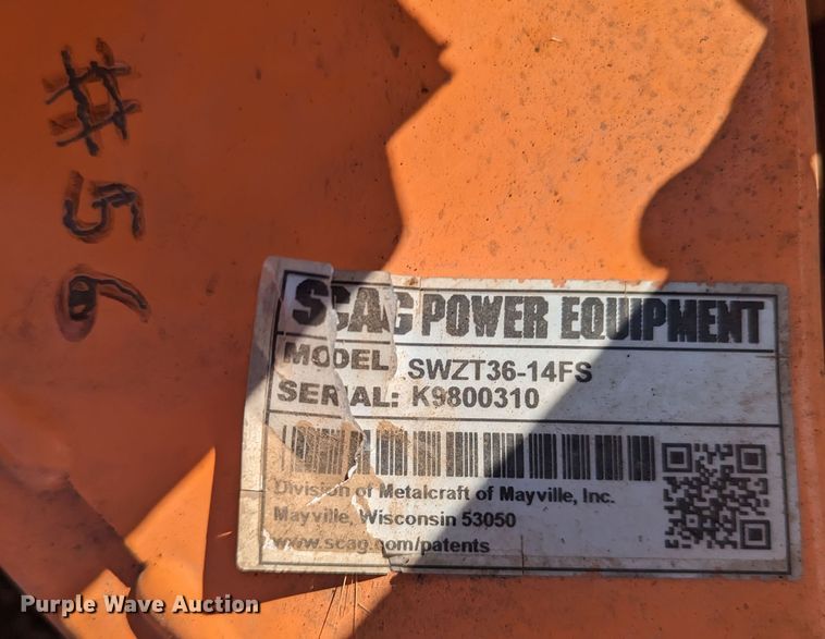 image for item LF9672 (2) pieces of lawn equipment