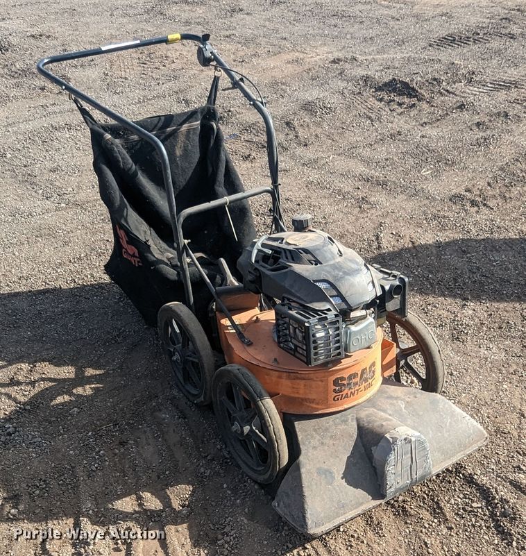 image for item LF9672 (2) pieces of lawn equipment