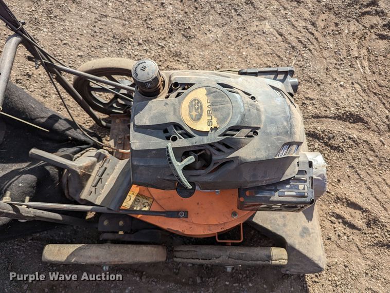 image for item LF9672 (2) pieces of lawn equipment