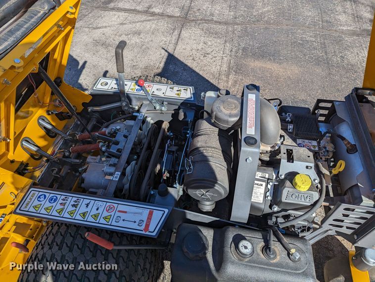 image for item LF9673 Walker B27i  ZTR lawn mower